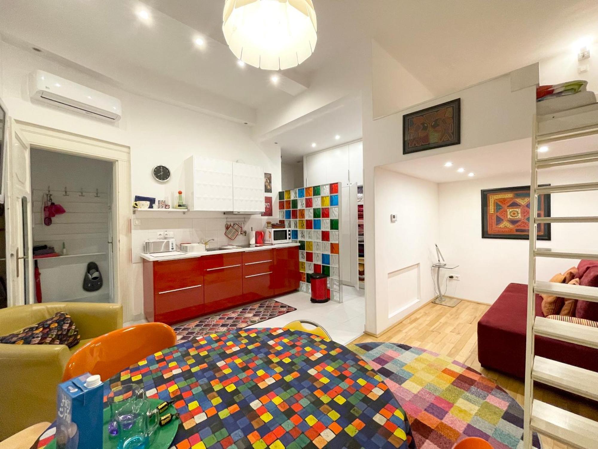Rainbow Pearl Apartment At St Stephen' S Basilica Βουδαπέστη Εξωτερικό φωτογραφία