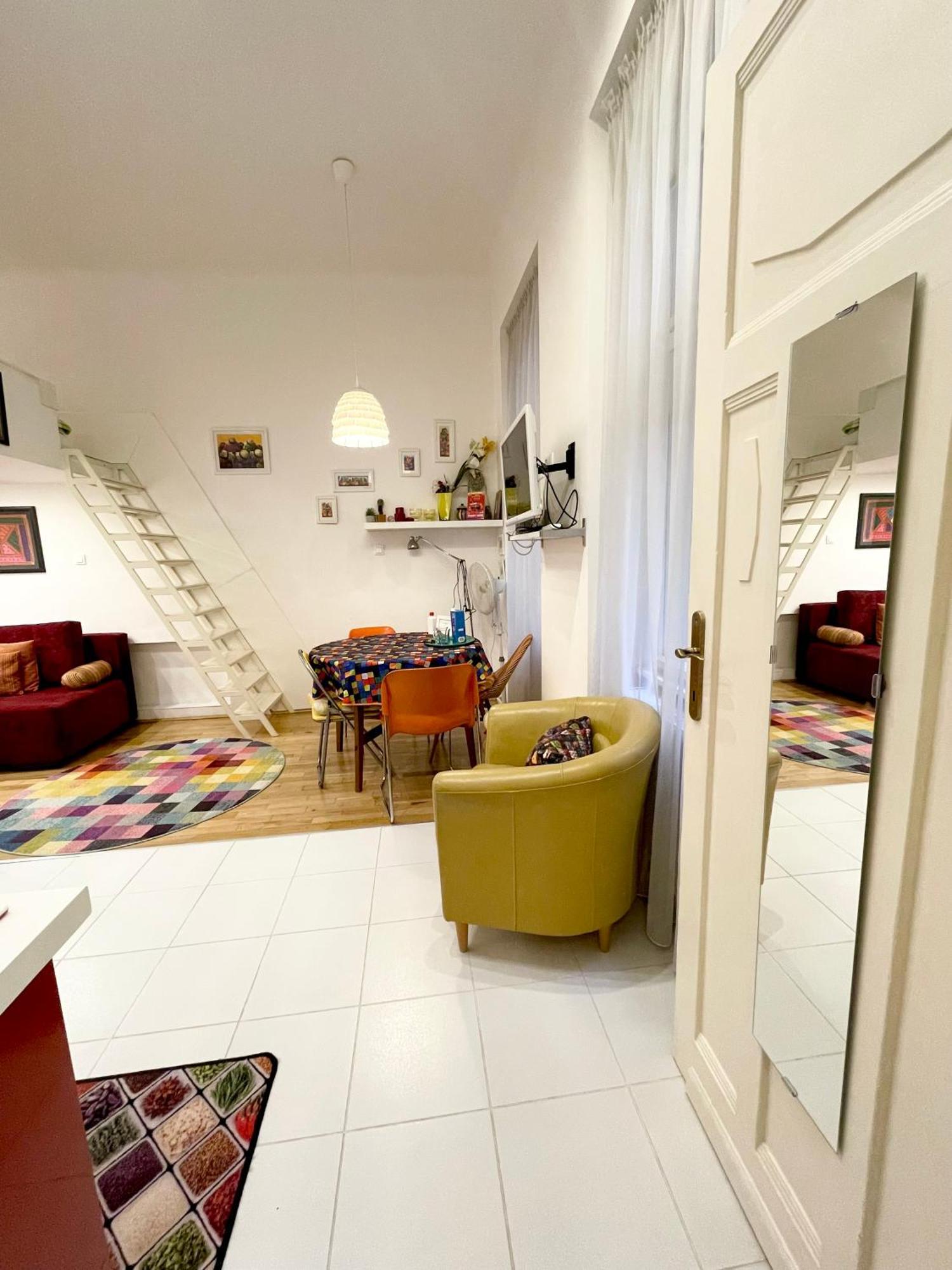 Rainbow Pearl Apartment At St Stephen' S Basilica Βουδαπέστη Εξωτερικό φωτογραφία