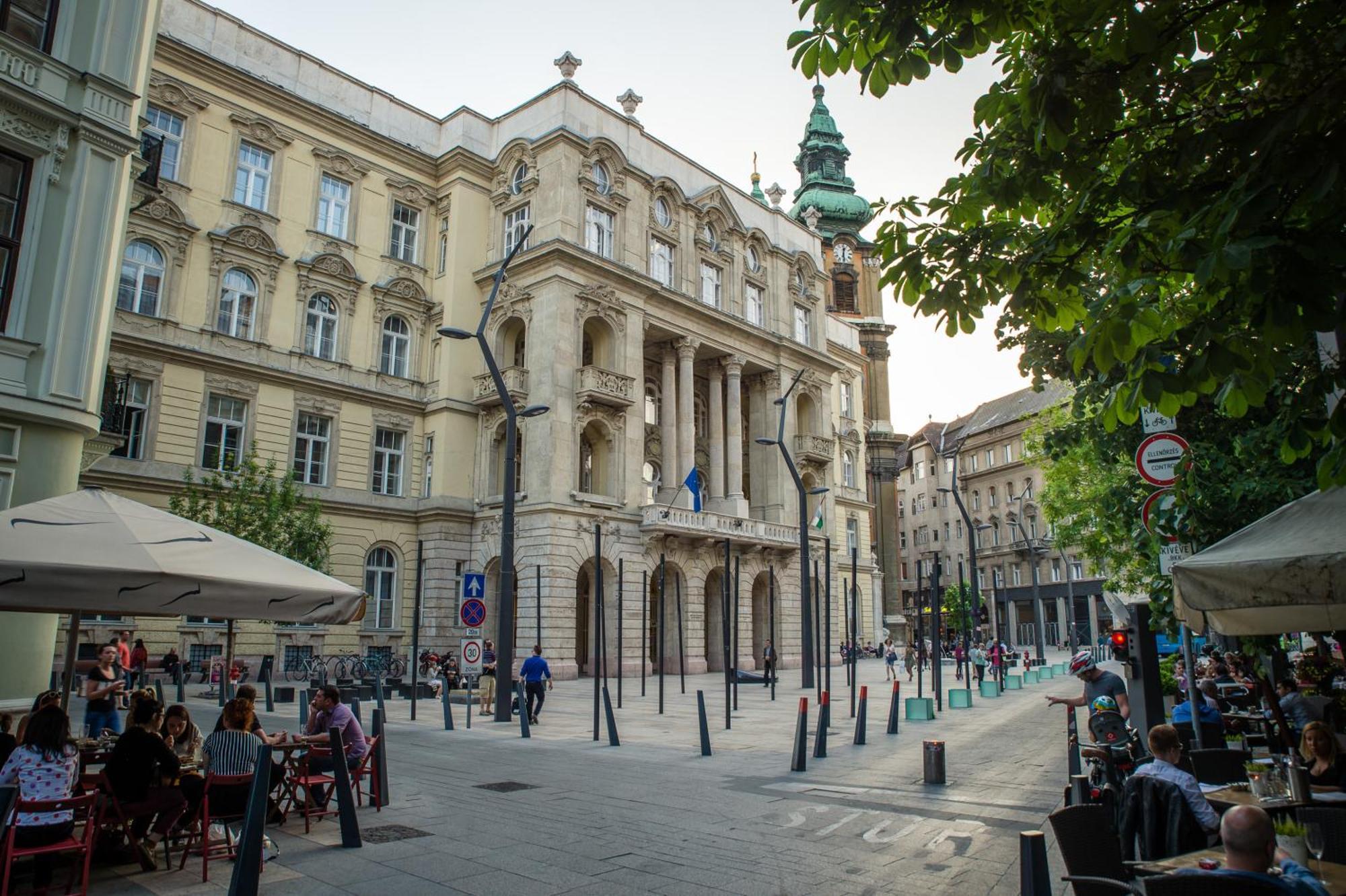 Rainbow Pearl Apartment At St Stephen' S Basilica Βουδαπέστη Εξωτερικό φωτογραφία